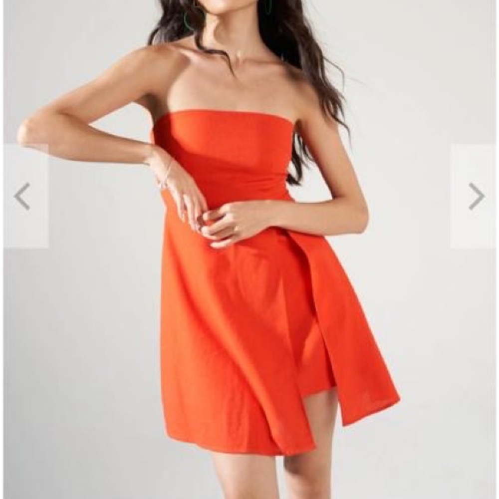 Valija Kenia Orange Dress NWOT